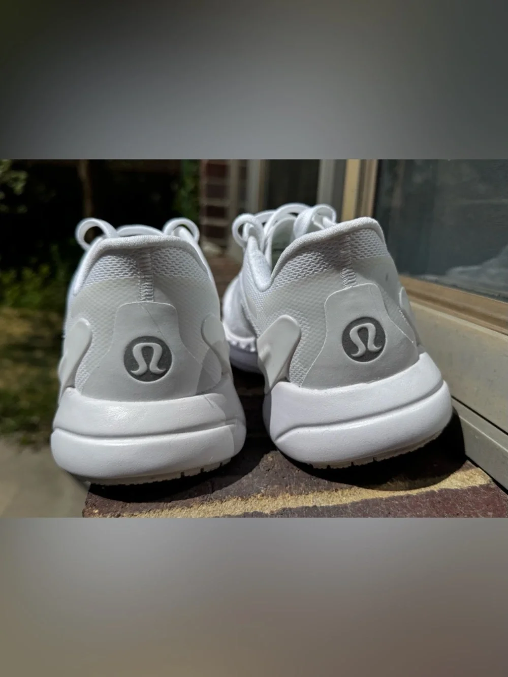 Lululemon Women's Blissfeel 2 Running Shoe White Size 9 - Picture 8 of 13